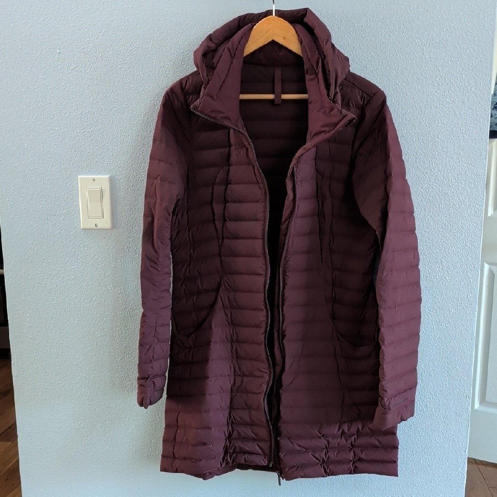 Lululemon Pack It Down Parka Lightweight Puffer Coat Needs Work